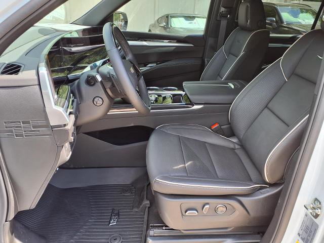 New 2026 Cadillac Escalade ESV Sport w/ Touring Package AWD/4WD image 15