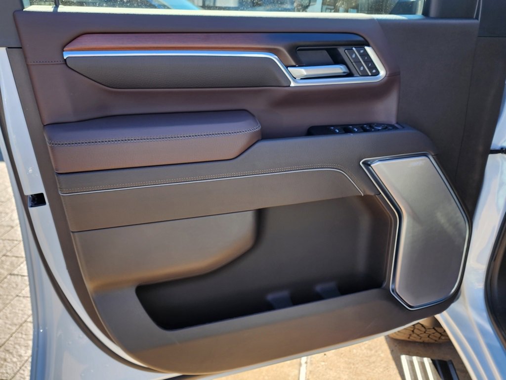 New 2026 GMC Sierra 2500 Denali w/ Denali Reserve Package image 15