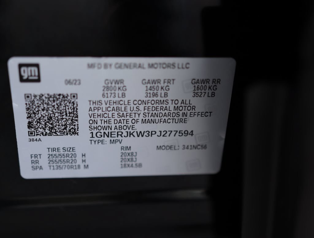 Used 2023 Chevrolet Traverse RS FWD image 42