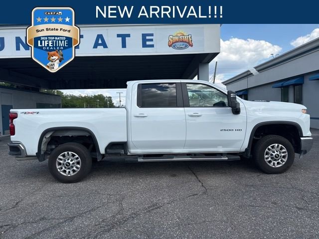 Used 2025 Chevrolet Silverado 2500 LT w/ Convenience Package image 1
