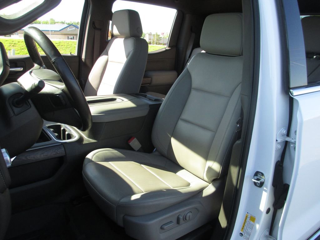 Used 2022 GMC Sierra 1500 SLT w/ SLT Premium Package AWD/4WD image 19