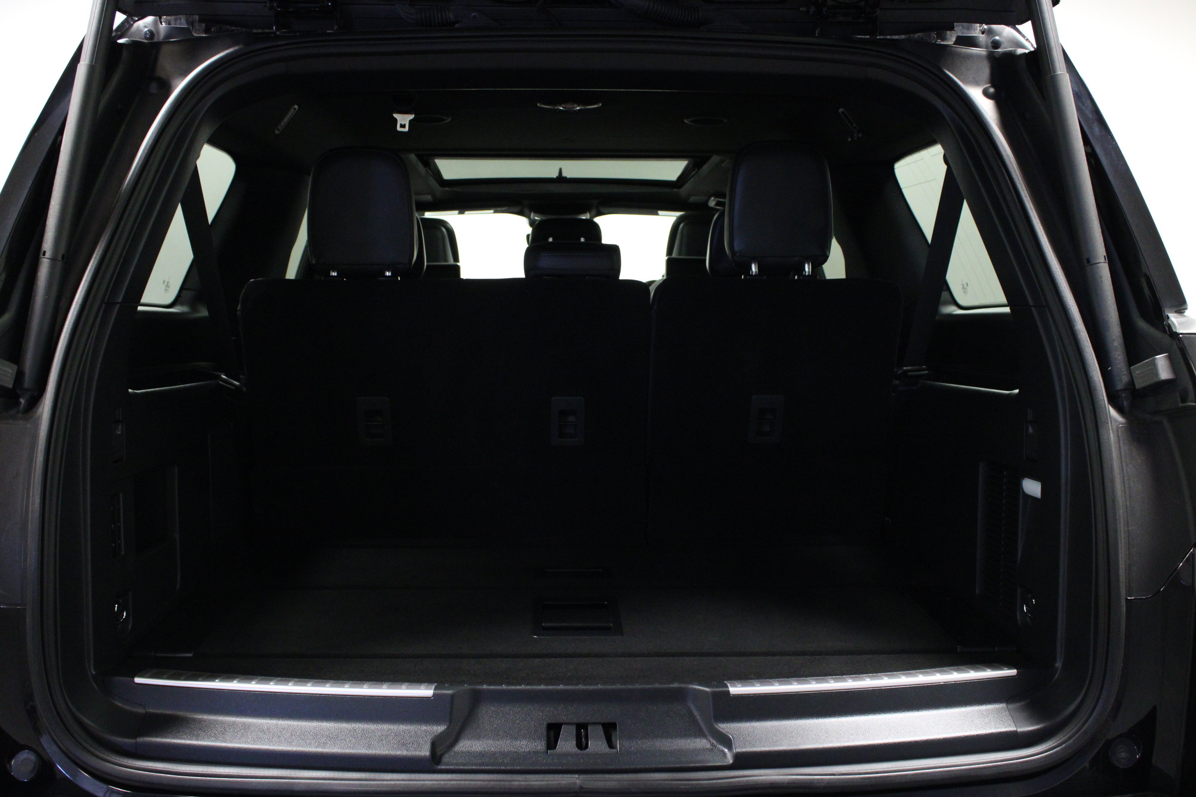 Used 2024 Lincoln Navigator L Reserve AWD/4WD image 16
