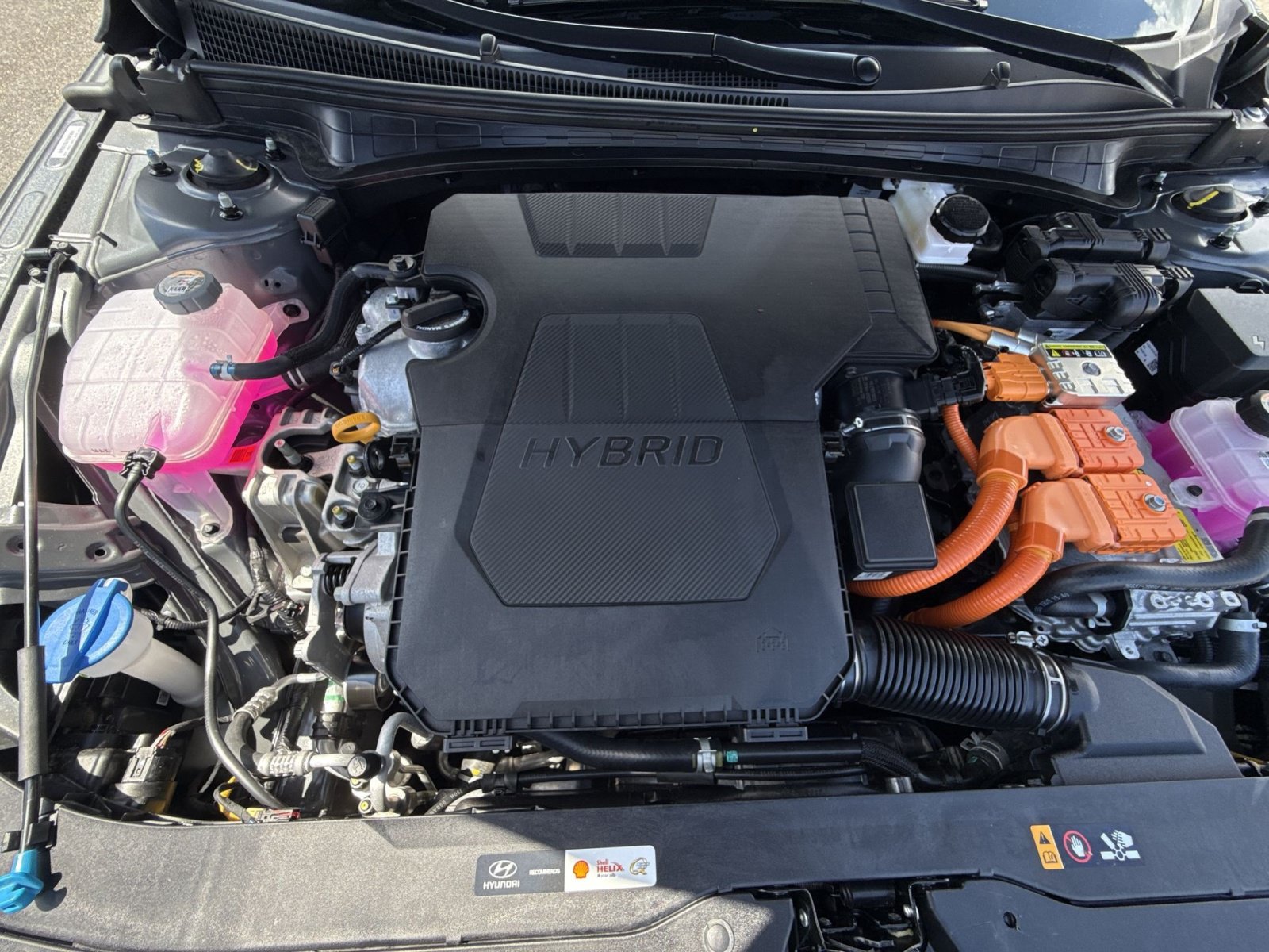 Used 2025 Hyundai Elantra Limited FWD image 29