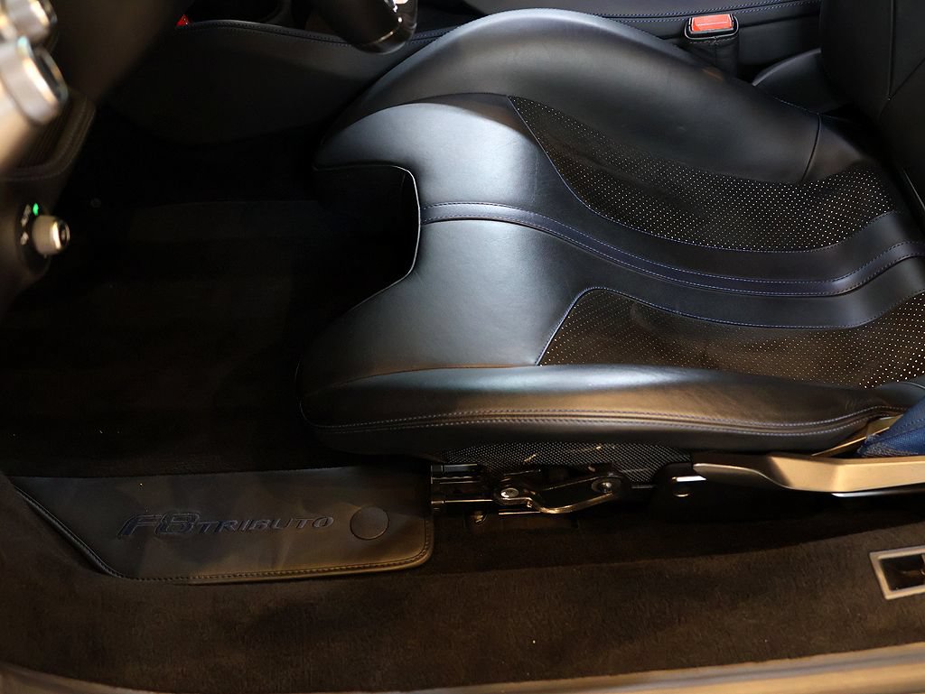 Certified 2020 Ferrari F8 Tributo RWD image 65