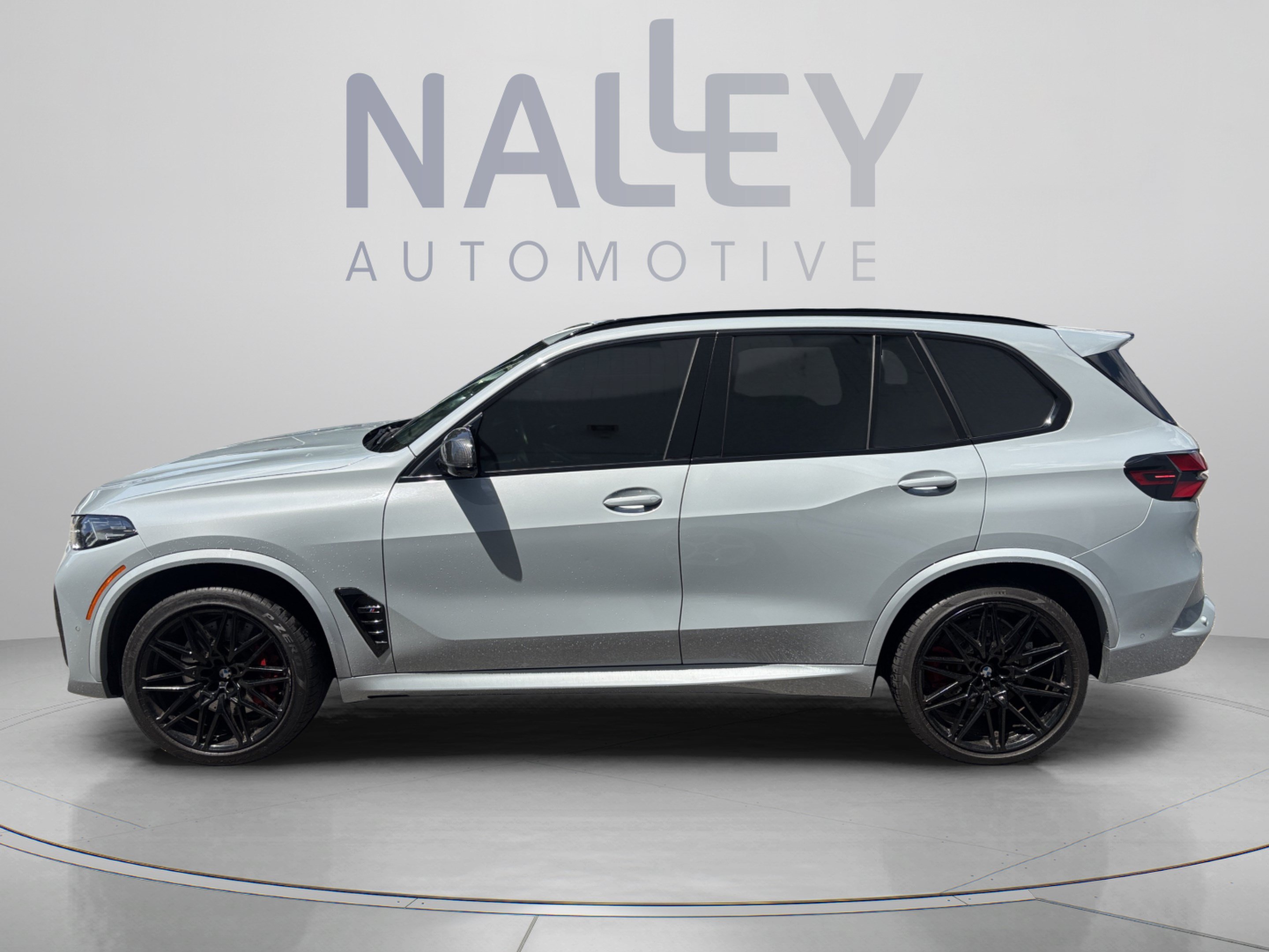 Certified 2024 BMW X5 M Competition w/ Executive Package AWD/4WD image 2