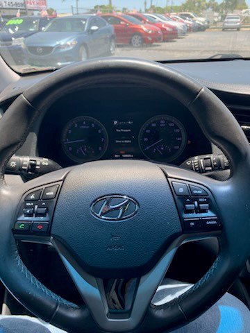 Used 2017 Hyundai Tucson Limited w/ Limited Ultimate Package 03 image 8