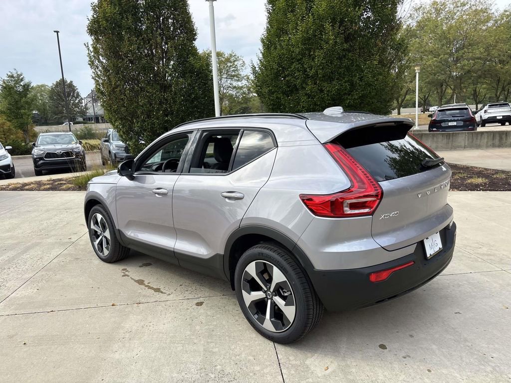 New 2026 Volvo XC40 B5 Plus w/ Protection Package Premier image 5