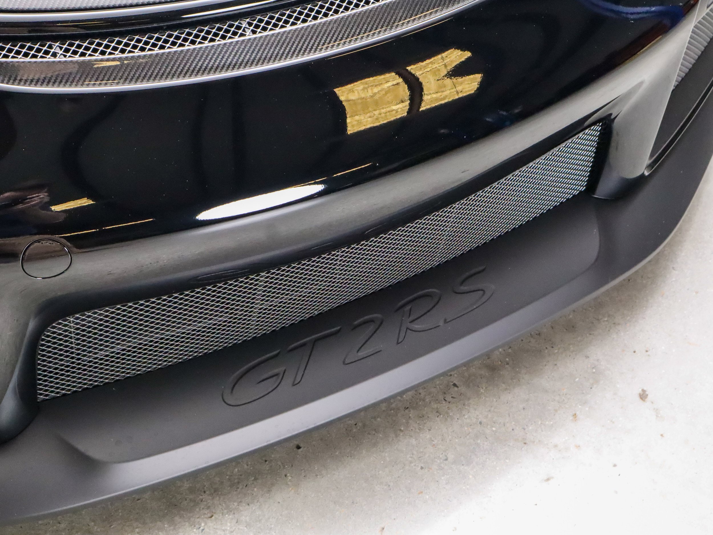 Certified 2018 Porsche 911 GT2 RS RWD image 10