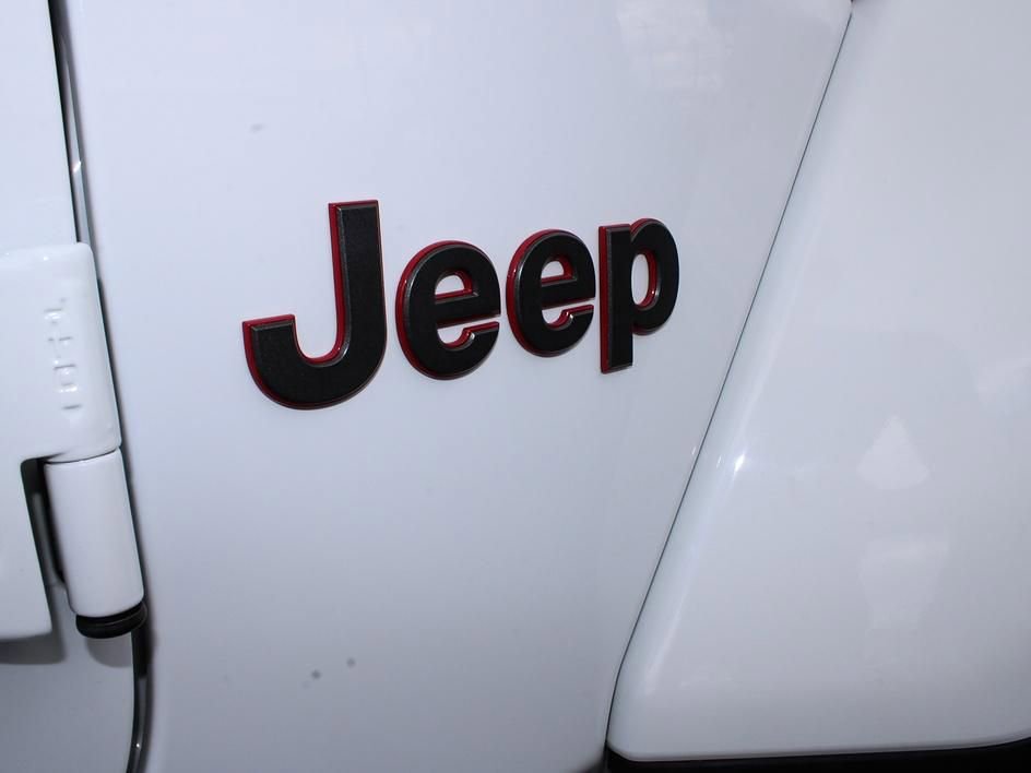 Used 2020 Jeep Gladiator Rubicon AWD/4WD image 15