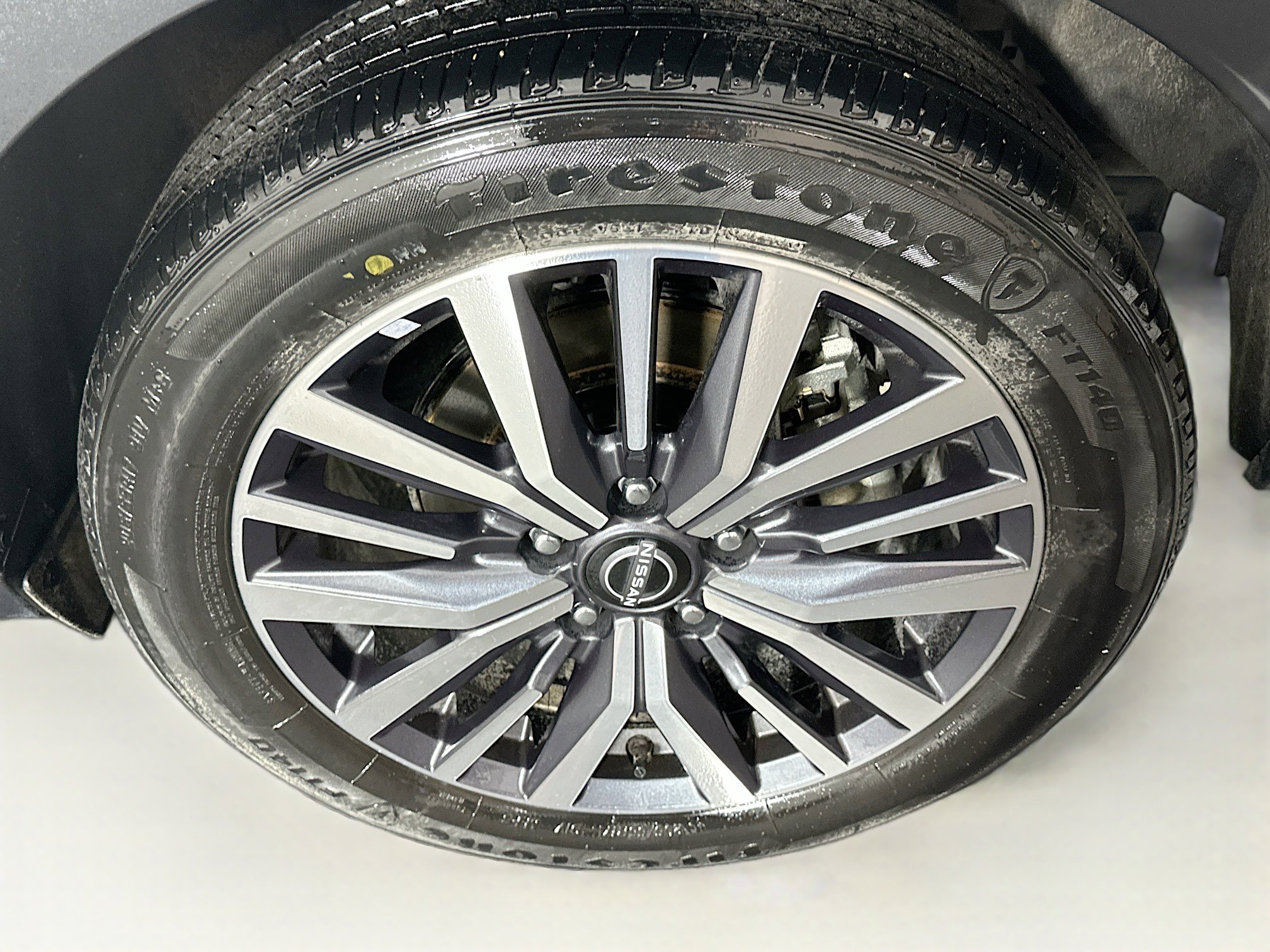 Used 2024 Nissan Kicks SR image 11