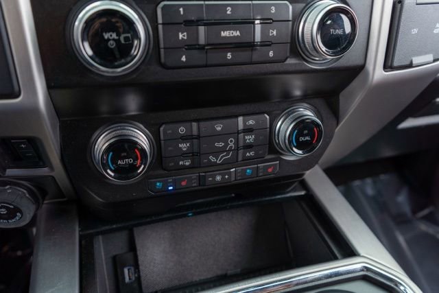 Used 2020 Ford F250 Platinum AWD/4WD image 25