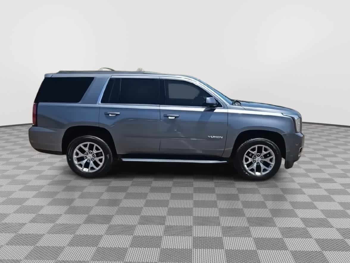Used 2019 GMC Yukon SLT w/ Open Road Package AWD/4WD image 9