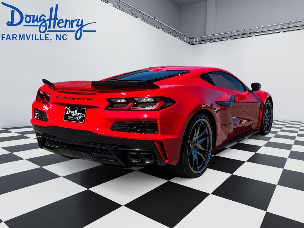 New 2027 Chevrolet Corvette Grand Sport w/ Z52 Sport Performance Package RWD image 5