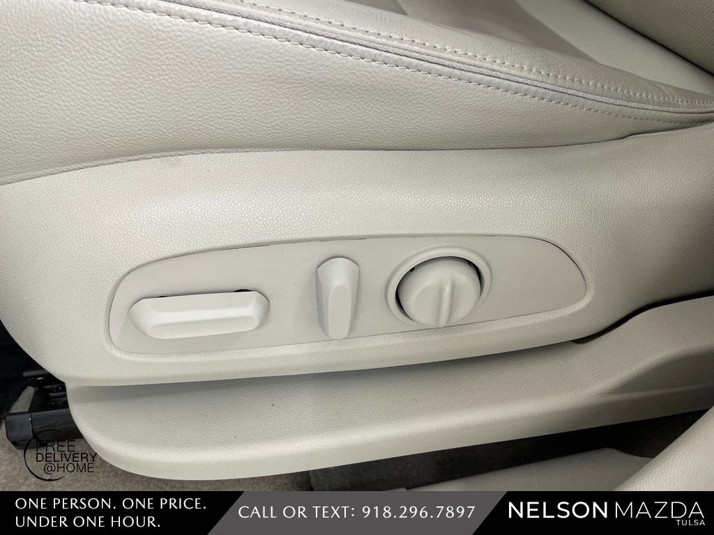 Used 2020 GMC Terrain Denali w/ Denali Premium Package image 18