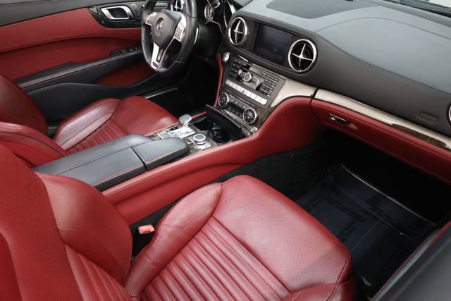 Used 2013 Mercedes-Benz SL 550 image 97