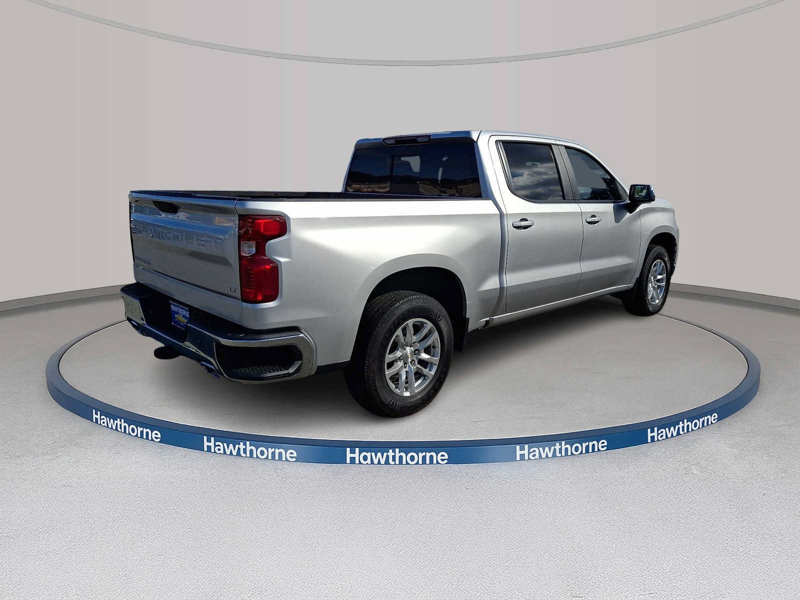 Used 2021 Chevrolet Silverado 1500 LT w/ Diesel Off-Road Package AWD/4WD image 6
