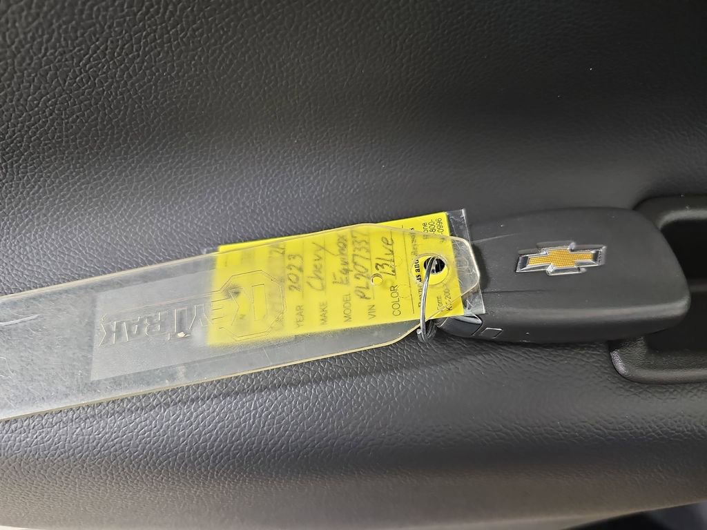 Used 2023 Chevrolet Equinox LT image 39