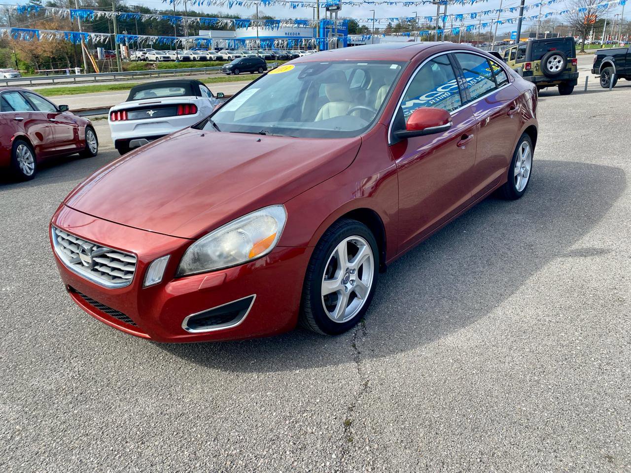 Used 2013 Volvo S60 T5 image 3