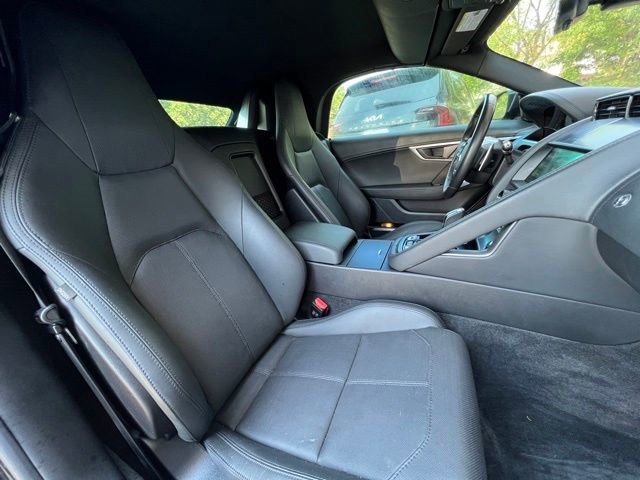 Used 2024 Jaguar F-TYPE R-Dynamic RWD image 26