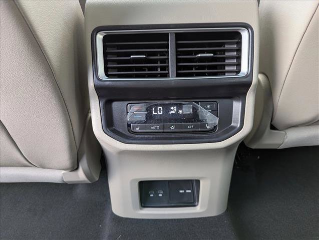 New 2026 Volkswagen Atlas SEL Premium R-Line image 26