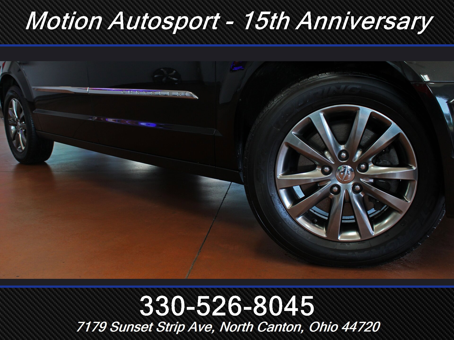 Used 2015 Chrysler Town & Country S w/ Driver Convenience Group FWD image 51