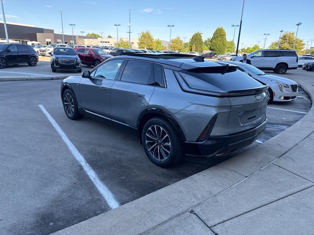 Certified 2024 Cadillac Lyriq Sport AWD/4WD image 7