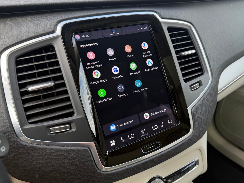 Used 2023 Volvo XC90 B5 Core image 19