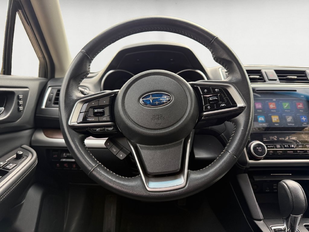 Used 2018 Subaru Outback 3.6R Limited AWD/4WD image 13