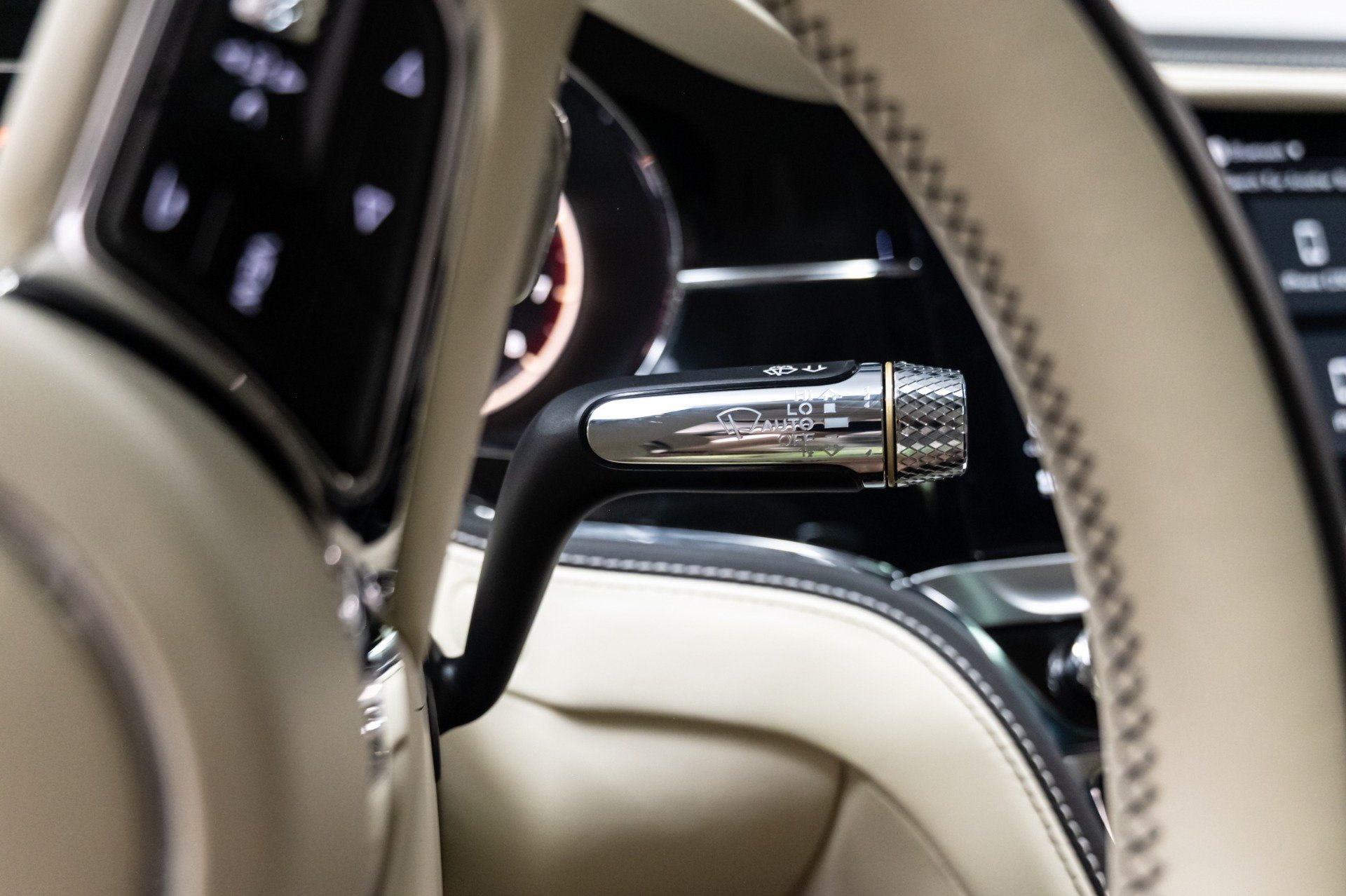 Used 2021 Bentley Flying Spur W12 AWD/4WD image 55