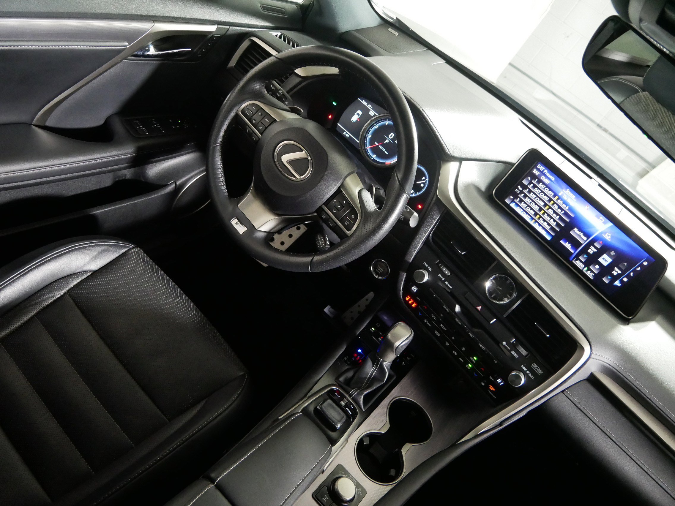 Used 2018 Lexus RX 350 F Sport image 9