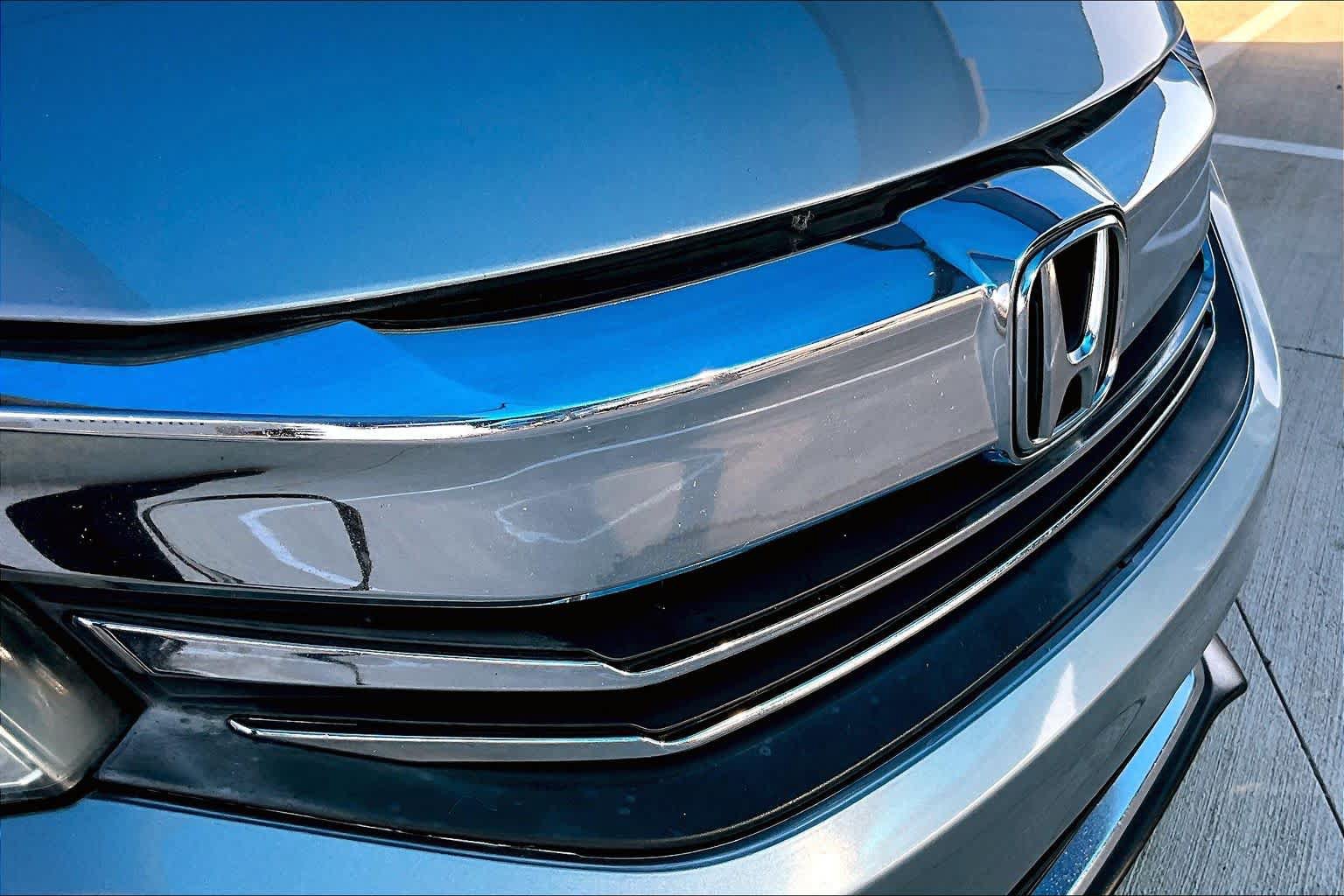 Used 2017 Honda Accord Hybrid Sedan image 30