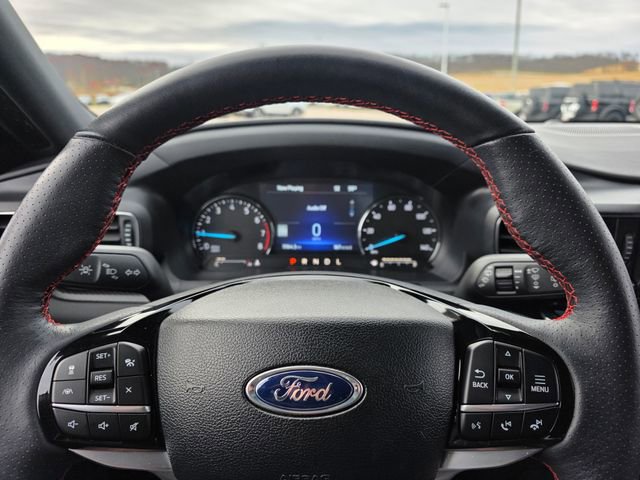Certified 2023 Ford Explorer ST-Line image 13