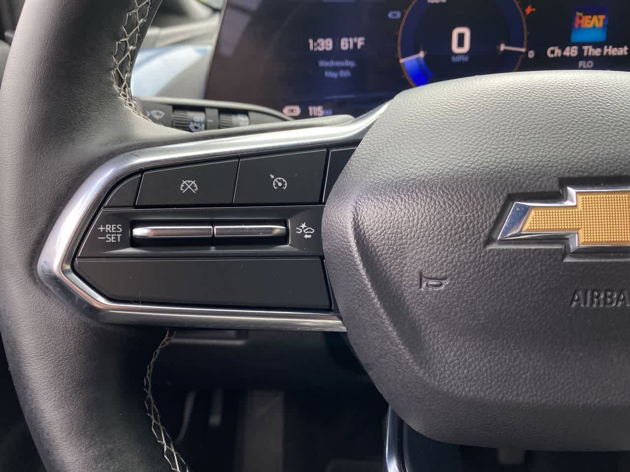 Used 2025 Chevrolet Equinox EV LT w/ Convenience Package FWD image 20