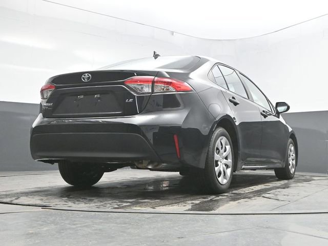 Used 2025 Toyota Corolla LE FWD image 22