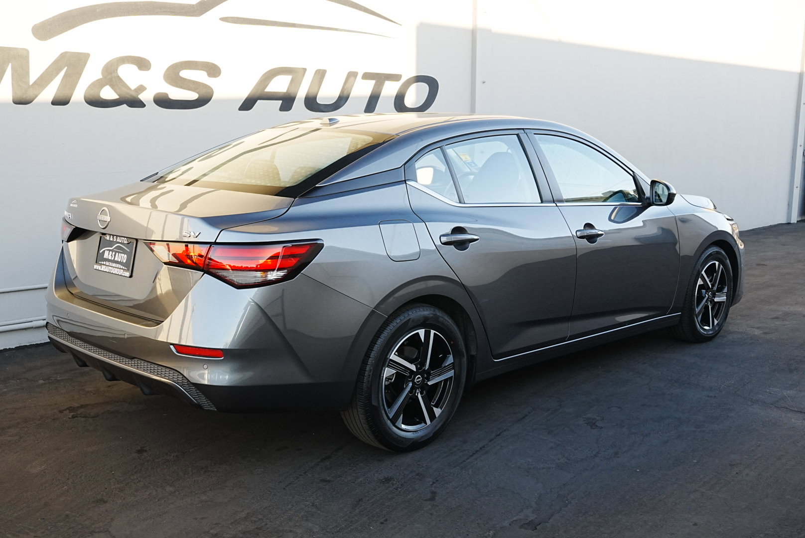 Used 2024 Nissan Sentra SV image 4