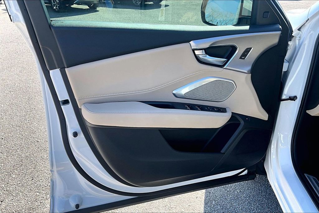 Used 2024 Acura RDX w/ Technology Package image 24