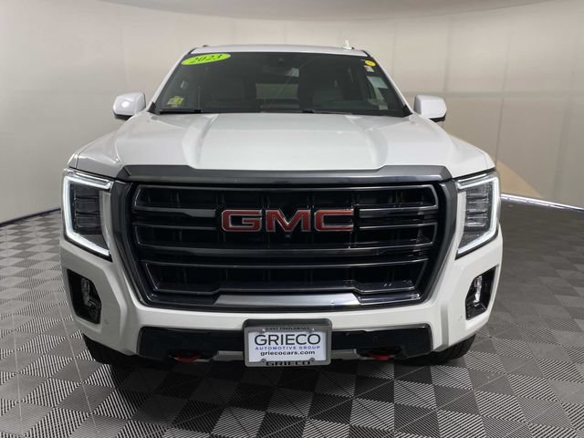 Used 2023 GMC Yukon XL AT4 w/ AT4 Premium Package AWD/4WD image 3