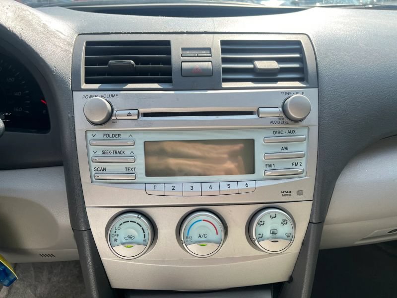 Used 2007 Toyota Camry LE FWD image 23
