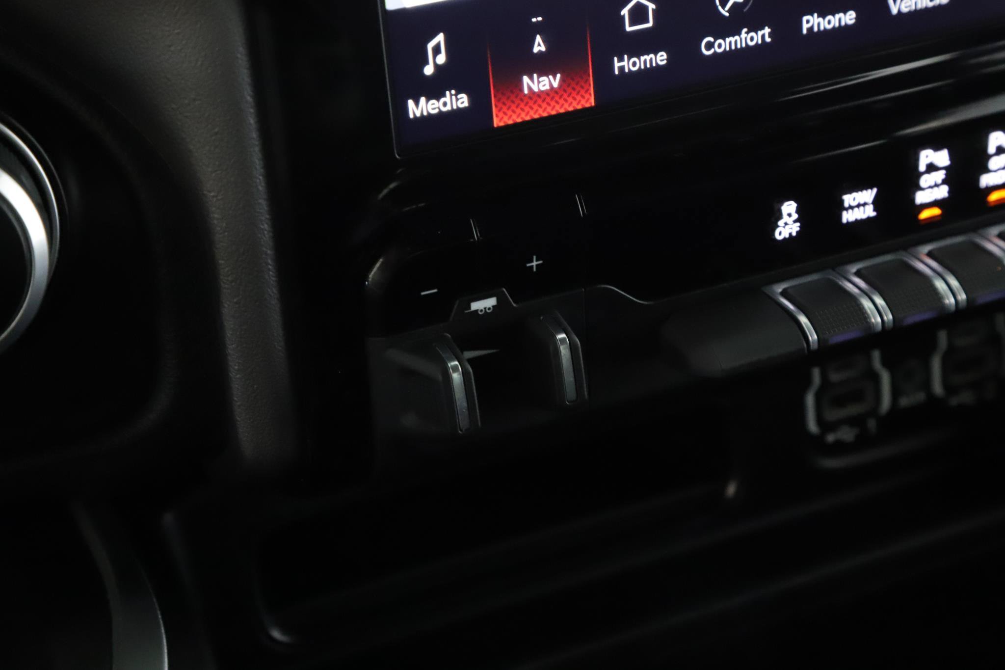 Used 2023 RAM 1500 Big Horn AWD/4WD image 15