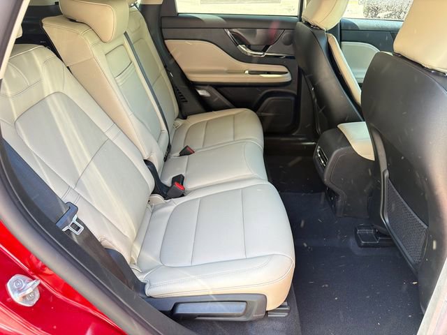 New 2026 Lincoln Corsair Premiere image 16