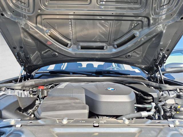 Used 2026 BMW 330i Sedan w/ Premium Package RWD image 15