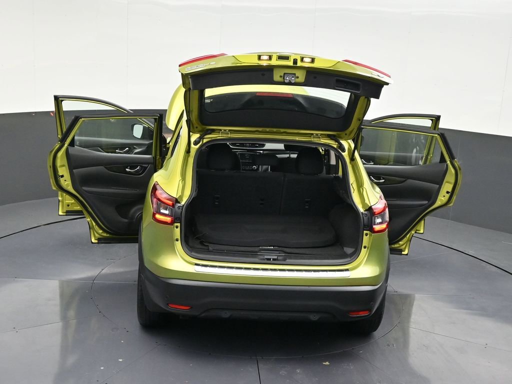Used 2021 Nissan Rogue Sport SV FWD image 36
