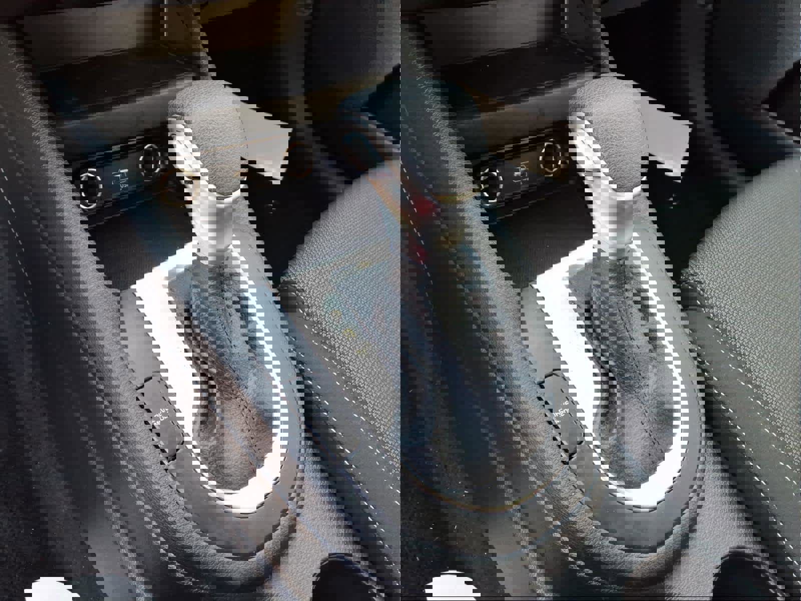 Used 2023 Kia Forte LXS w/ LXS Technology Package image 19