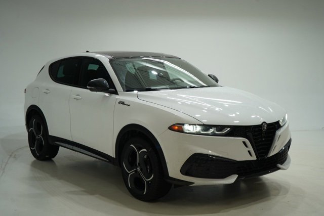 New 2026 Alfa Romeo Tonale Sport Speciale w/ Active Assist Package image 1