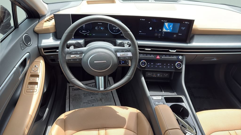 Certified 2025 Hyundai Sonata Limited FWD image 12