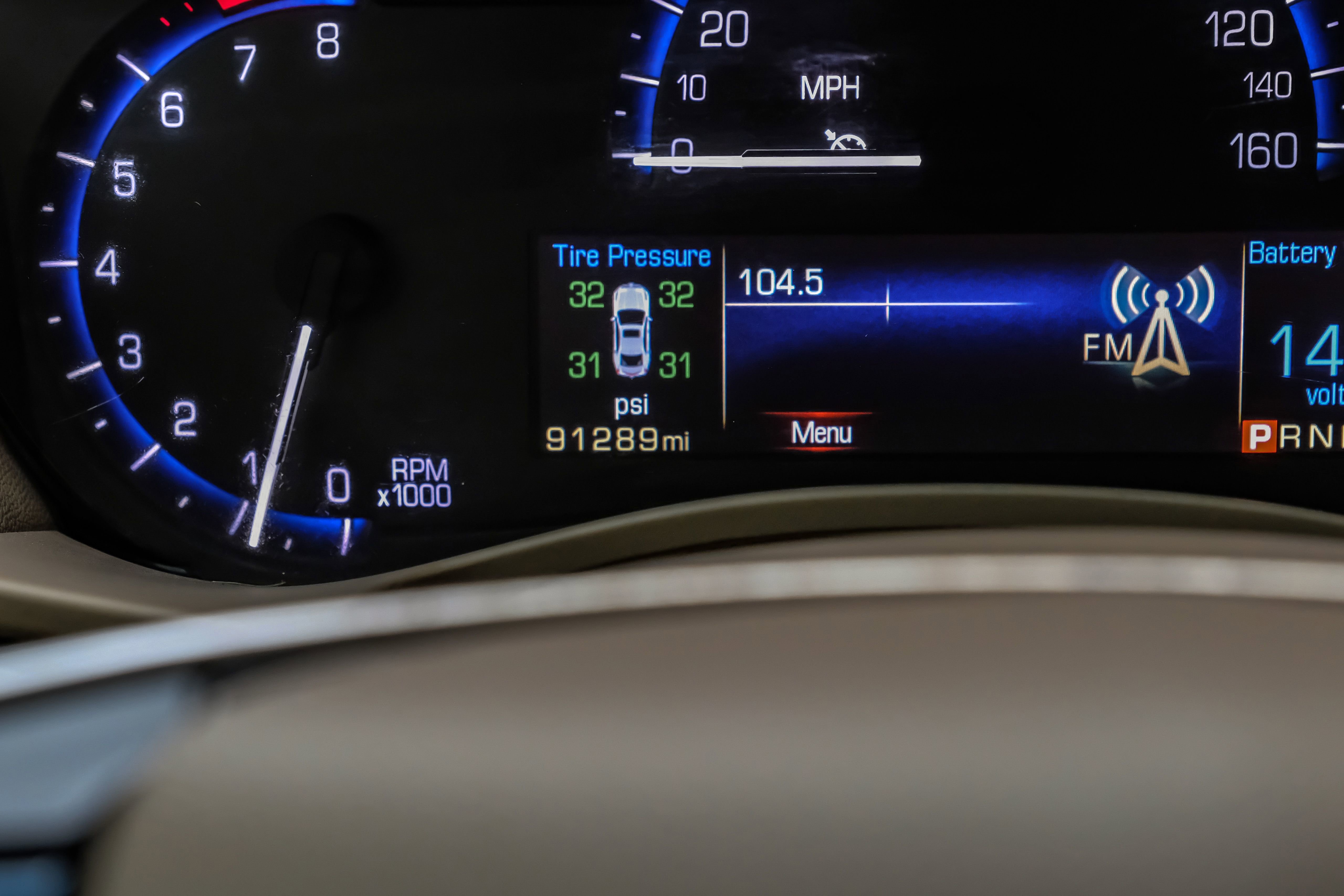 Used 2015 Cadillac ATS Performance w/ Cold Weather Package RWD image 19