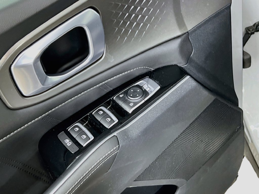 Used 2022 Kia Sorento SX AWD/4WD image 17