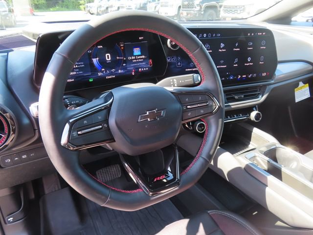 Used 2025 Chevrolet Equinox EV RS w/ Convenience Package II AWD/4WD image 15