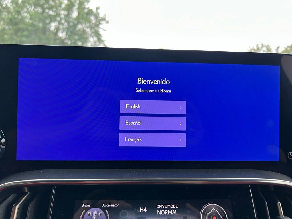 Used 2023 Lexus LX 600 F Sport w/ Accessory Package (Z1) image 24