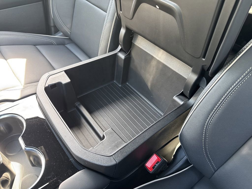 New 2026 GMC Yukon XL Elevation w/ LPO, Floor Liner Package image 39